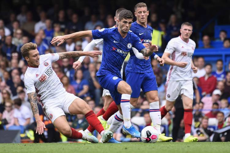 法甲上游卡位战！雷恩主场阻截斯特拉斯，中游黑马能否掀翻劲旅？