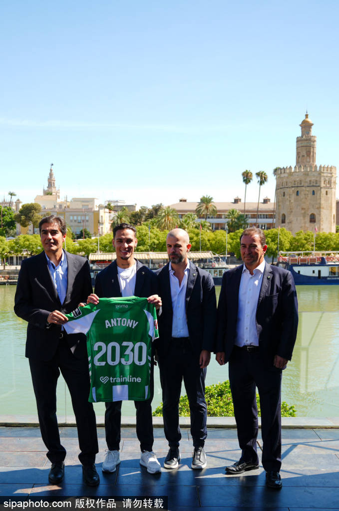 维埃拉在德甲的情绪风暴:阿森纳租将为何如此冲动?