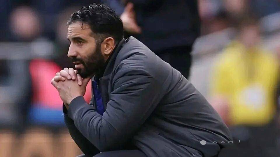 1亿收入+3年豪赌!格雷泽否决危机,曼联主帅生死线藏何变数?