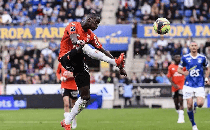 法甲保级生死局!洛里昂主场复仇垫底梅斯,客队8个客场全败+6人缺阵难破局?