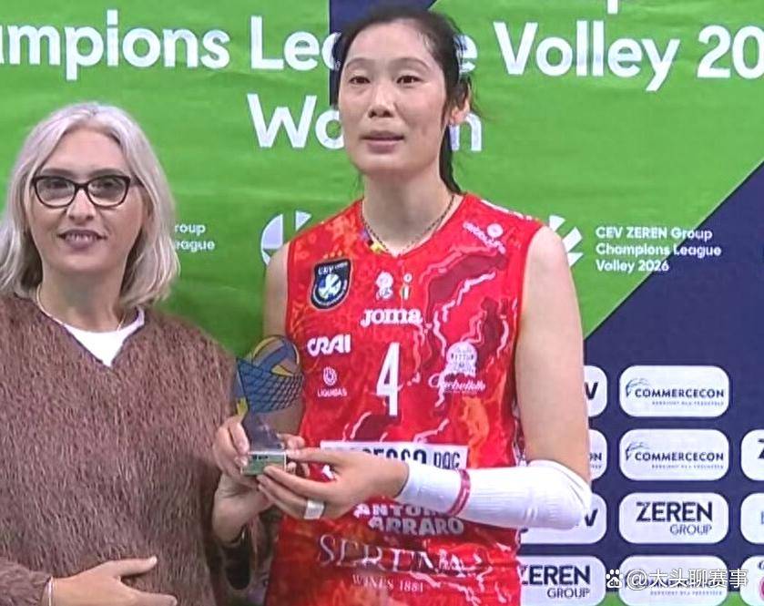 实力碾压!欧冠朱婷15分锁定得分王+MVP,发球多次逼停对手节奏,科内零封罗兹收官