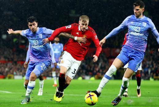 扎心!塞尔塔全场零射正输3球,博洛尼亚狂射近20脚仍落败,意甲欧战岌岌可危